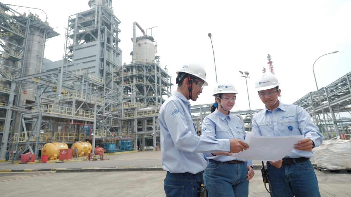 Challenges of Working in an Oil Refinery