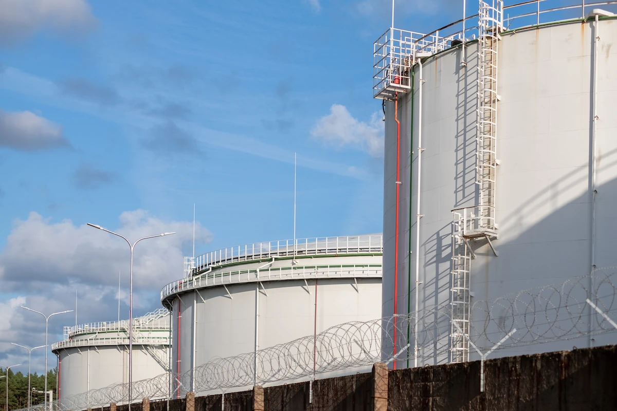 jajaran tangki thermal energy storage di industri