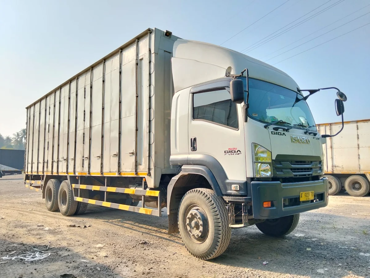 Types of Trucking Logistics Services