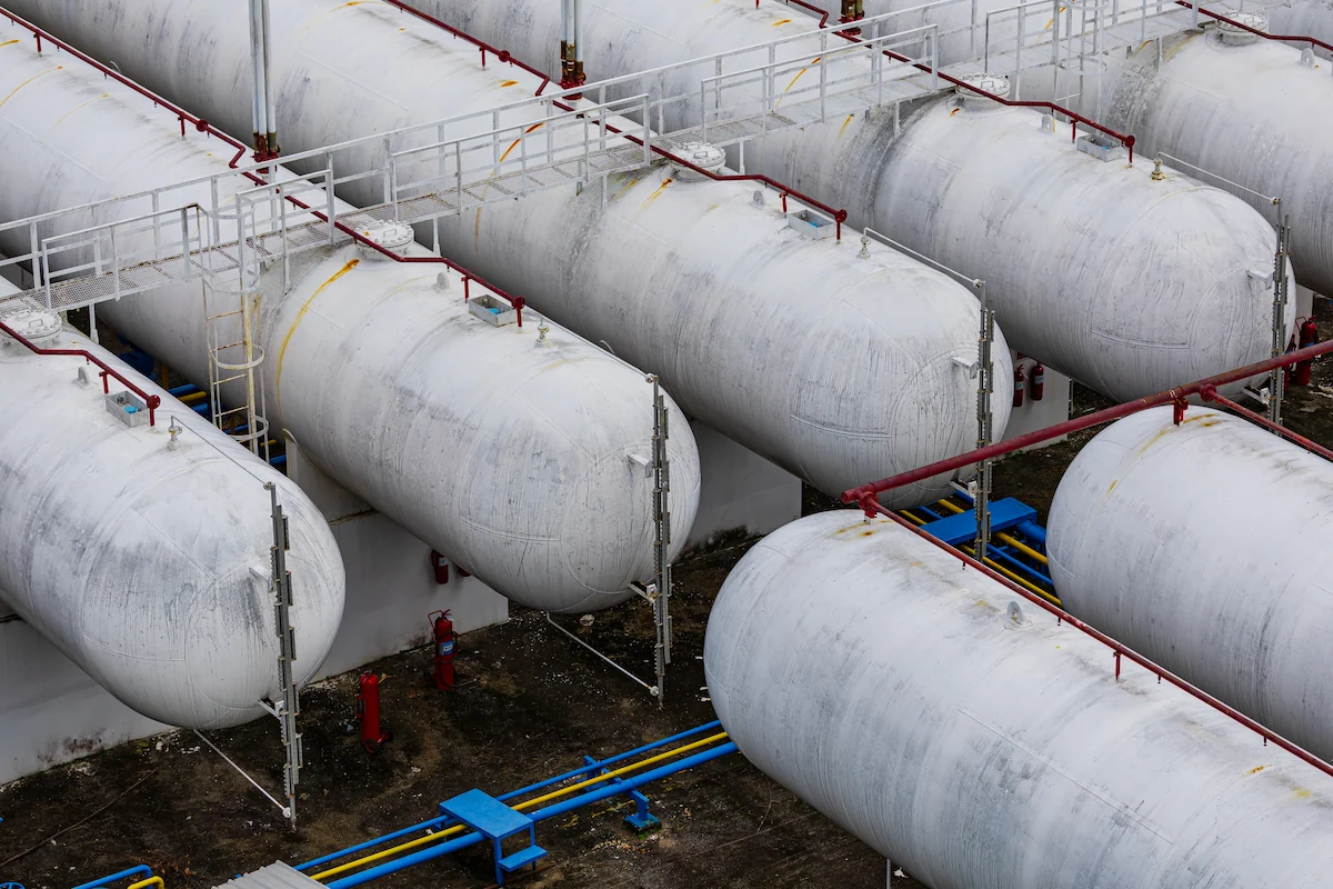 Tips to Choose Chemical Storage Tanks